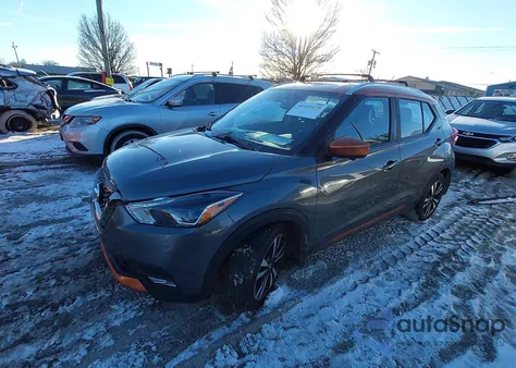 2020 Nissan Kicks Sr Xtronic Cvt z USA, uszkodzony, nr VIN 3N1CP5DV8LL552559